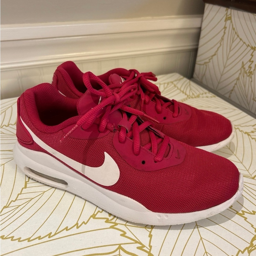 Nike air